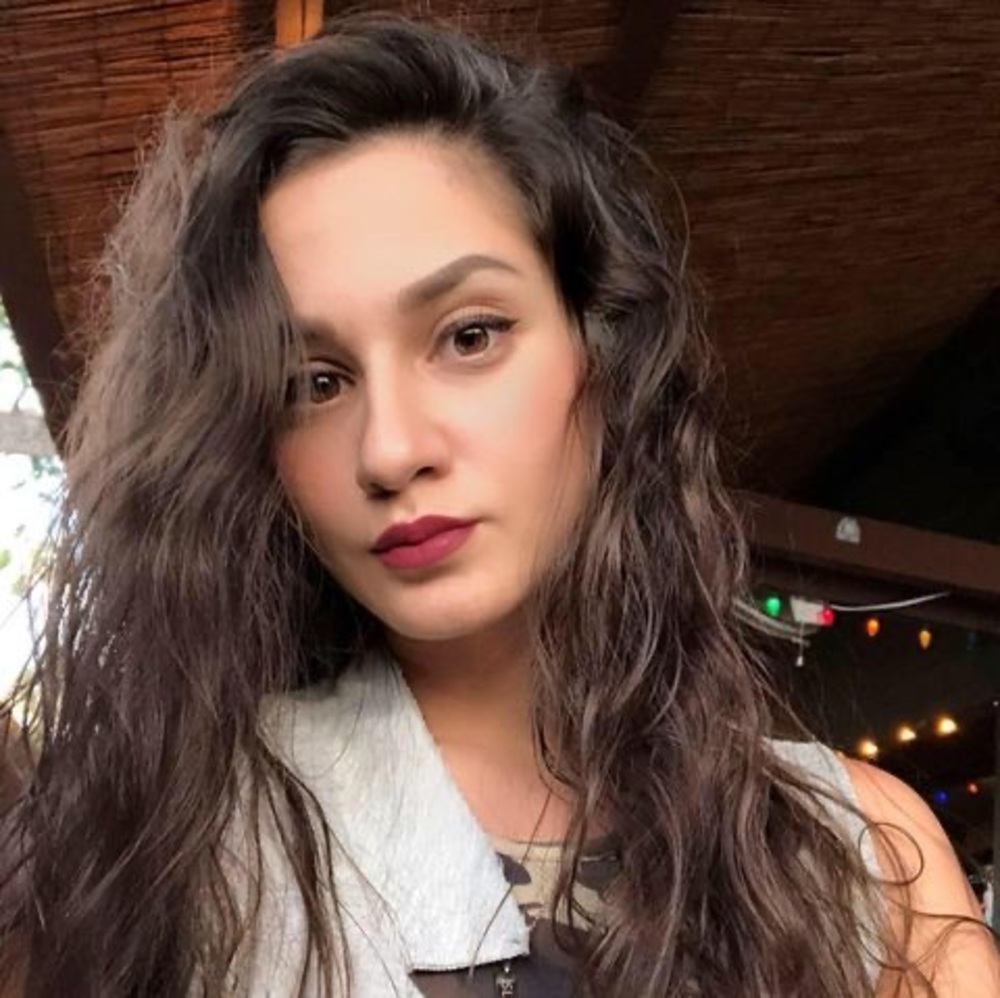 Meet your Posher, Mariam